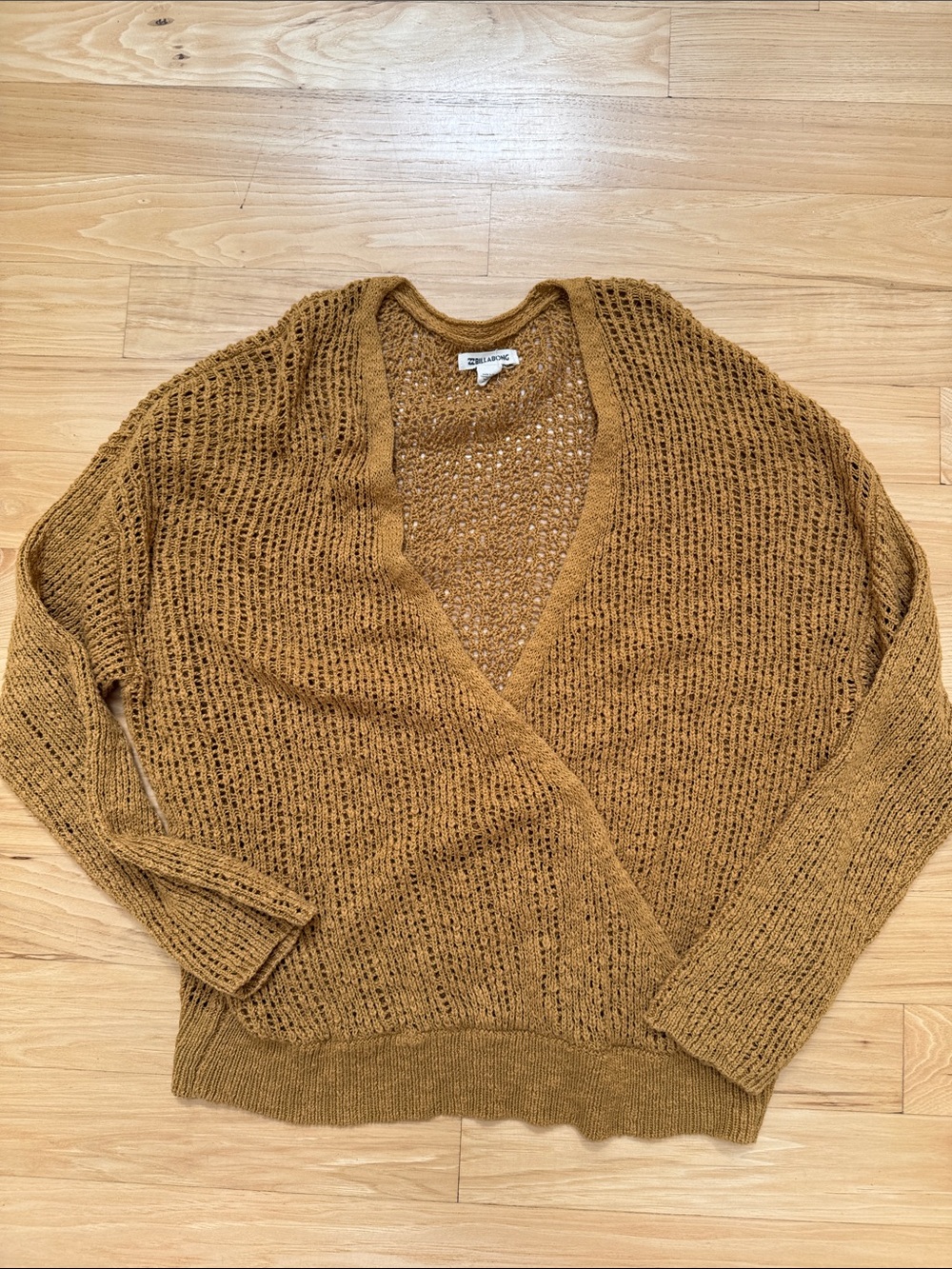 Billabong open weave  crochet style beachy sweater cotton blend size L